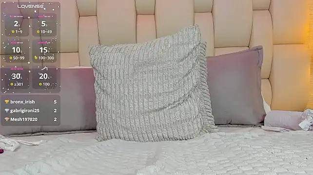 KeitinThompson Chat XXX live
