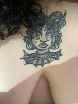 Chat +18 de Kimberliprivv ao vivo