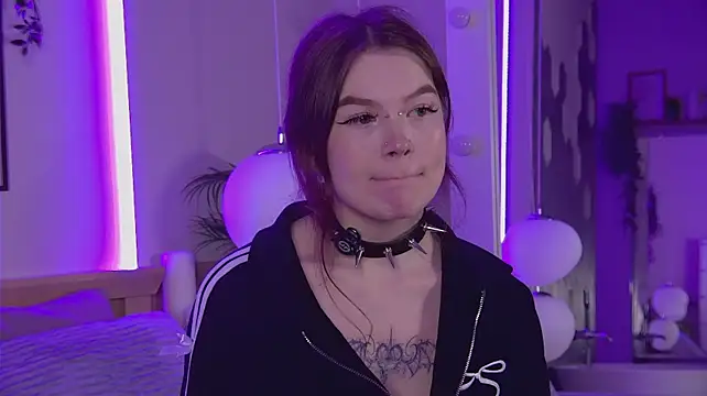 Alice_Night Live XXX-chat