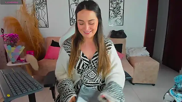 cindy_love2's Live XXX Chat