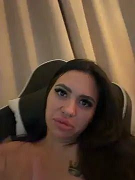 JustLora's Live XXX Chat