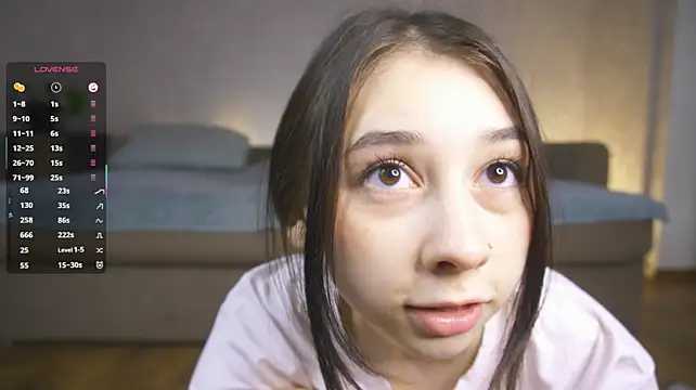 Sssonya Chat XXX in diretta