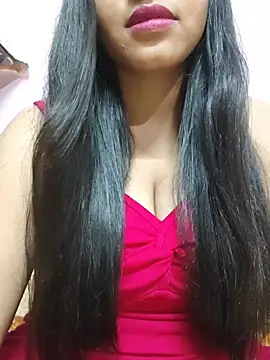 Chat +18 de Sharvari-Wagh ao vivo