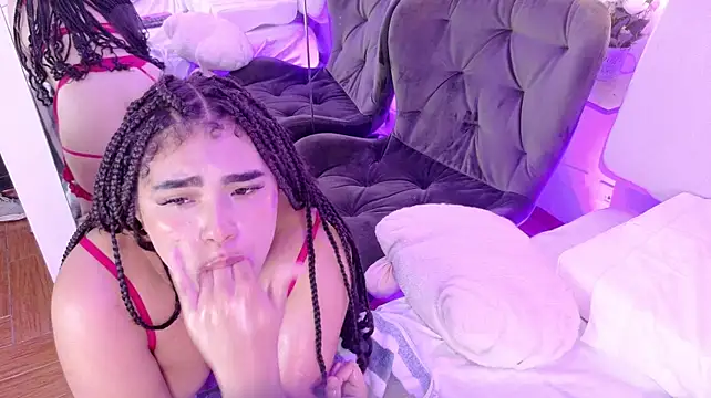 Evaa_Holly – Naživo XXX chat