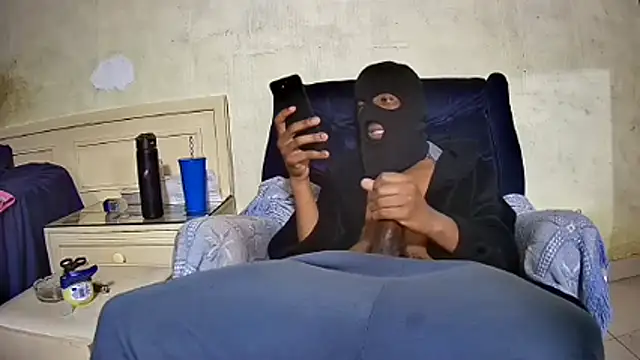 צ'אט XXX בשידור חי של thirdlegZA