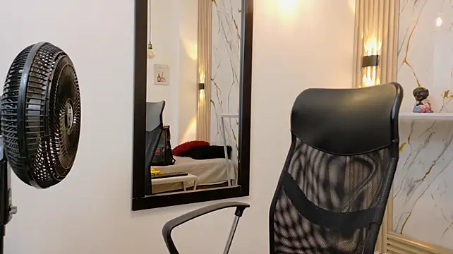 Zayn_Fox32: онлайн-секс-чат