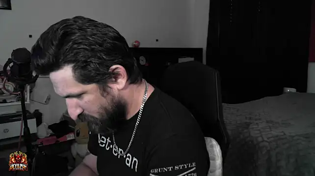 DevilPup75_ – Live XXX-chat