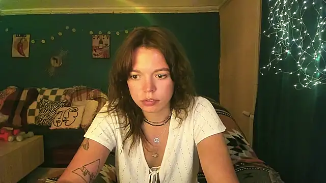 ClancyMorissey Adlı Modelin Canlı XXX Sohbeti