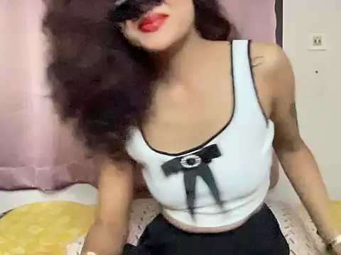 Chat +18 de ScarletSeductive ao vivo