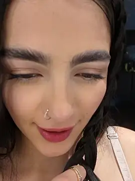 Chat XXX en directo de miel_gomez