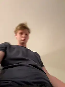 Novvikk88's Live XXX Chat