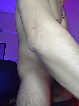 Chat XXX en directo de roxiii_