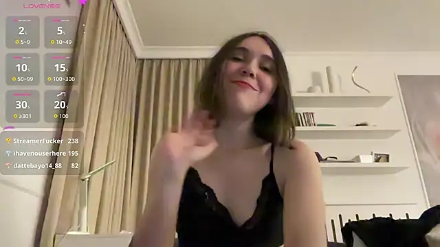 Hilda_Valentine's Live XXX Chat