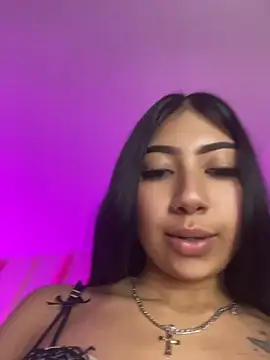 Онлайн чат XXX chanell_ec