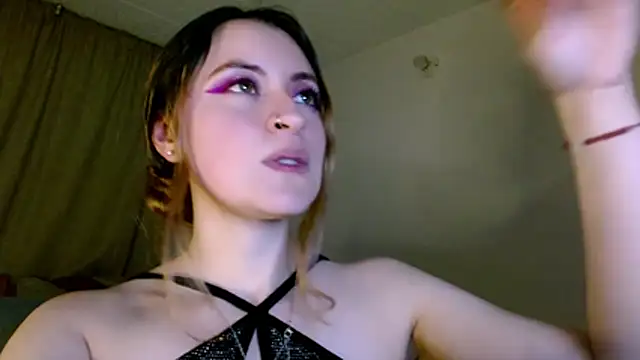 Juls_winter_ – Live XXX-chat