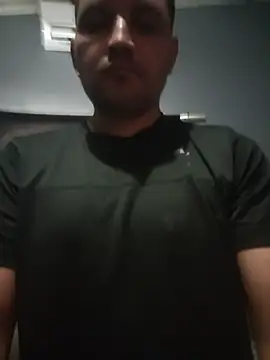 Armandorm11 Webcam Show