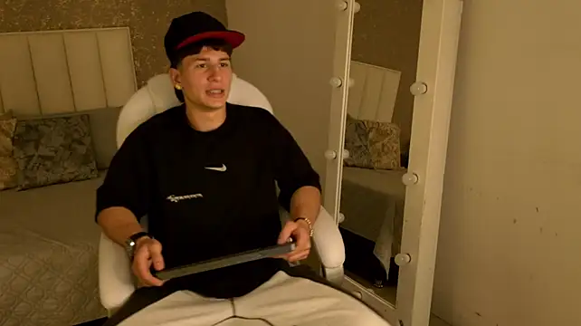 JordanMiller_ 现场XXX聊天