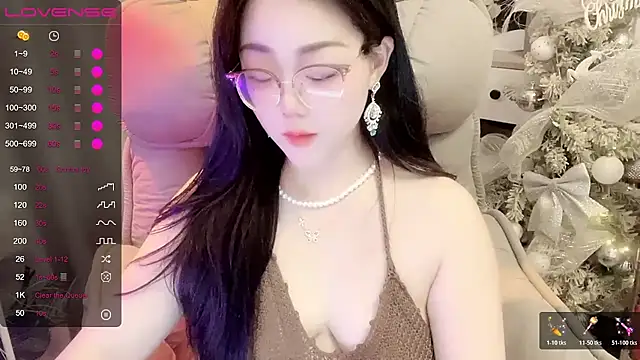 Monica-666888- 现场XXX聊天