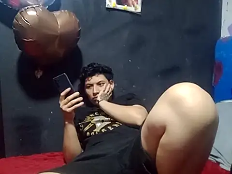 Noa_tomboy Live XXX-Chat