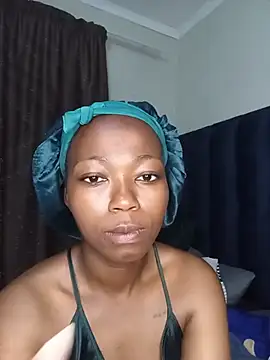 Nakeddoll's Live XXX Chat