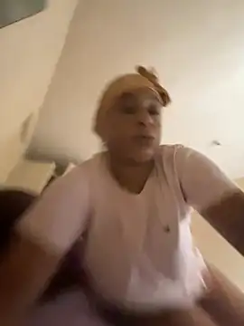 Allie2baby: απευθείας συνομιλία ΧΧΧ