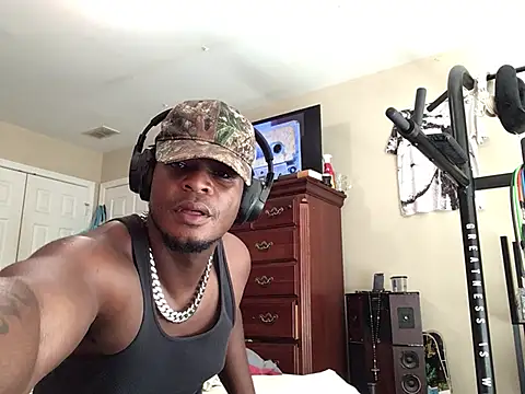 KeYBuMp323 Webcamshow