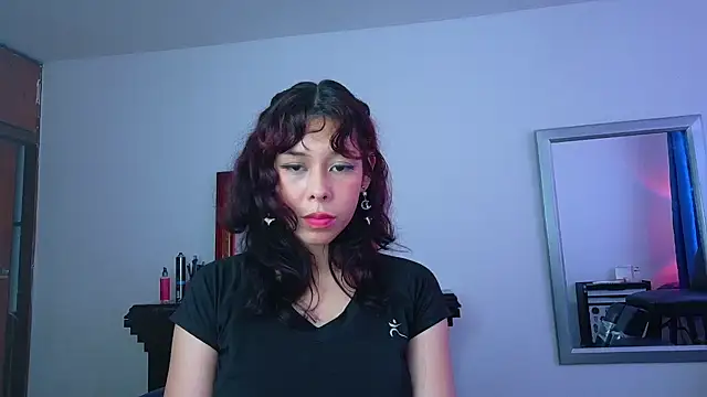 savanah_red Chat XXX in diretta