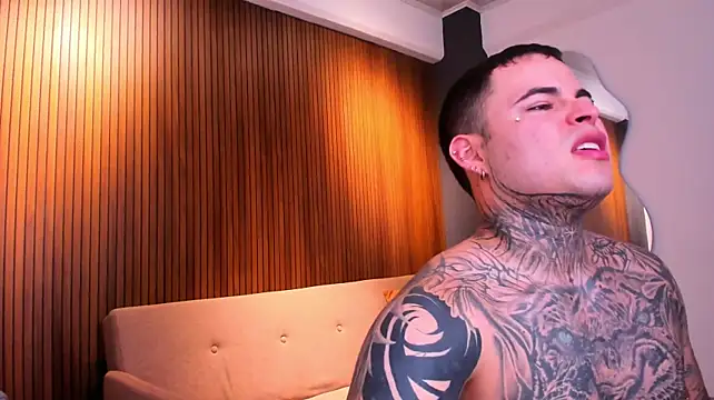Chat XXX ao vivo de phillippee_
