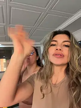 alicee16's Live XXX Chat