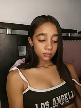 Czat XXX na żywo – Zoe_Sweett18