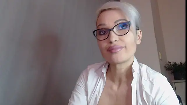 Chat XXX ao vivo de JADAPink___