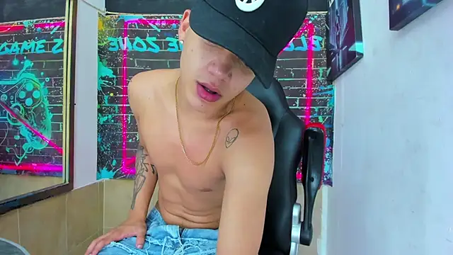 Онлайн чат XXX Apolo_Blessed