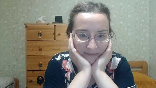 Chat +18 de Smart_Rose ao vivo