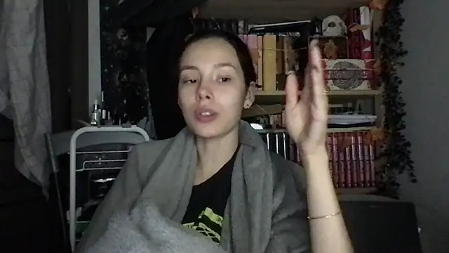 Yuna5343's Live XXX Chat