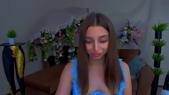 FlirtySpark Adlı Modelin Canlı XXX Sohbeti