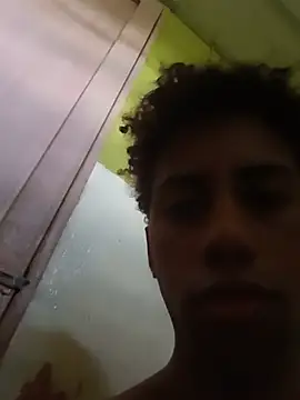 Dennis_Lupers Chat XXX in diretta