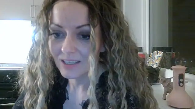 MyManCave Live XXX-chat