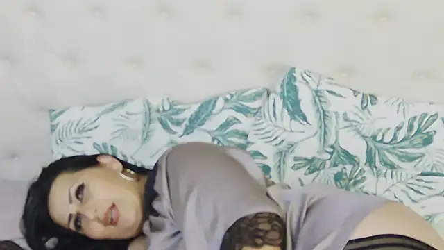 PerfectMom live XXX chat