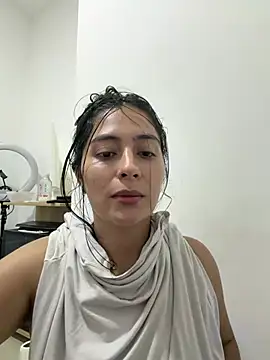Sophie__Foxxx লাইভ XXX চ্যাট