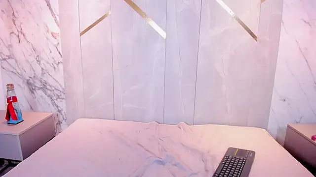 Violeta_Harlow's Live XXX Chat