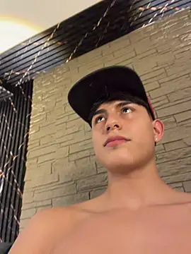 Chatroom XXX en direct de Lander_Cruz