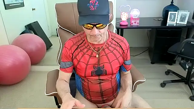hotdadbod's Live XXX Chat