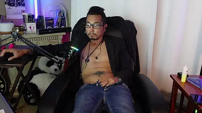 Ghost11_11's Live XXX Chat