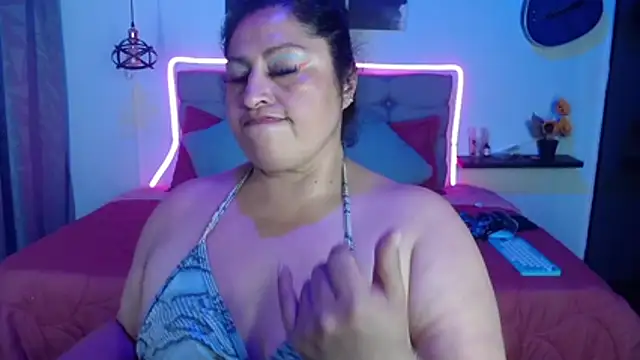 Keyla01_n Live XXX chat
