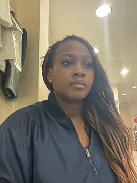 Bunduda32 Live XXX-chat