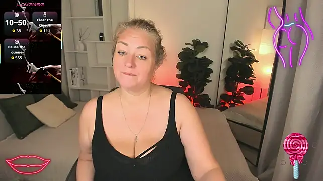 JenniferLight Adlı Modelin Canlı XXX Sohbeti