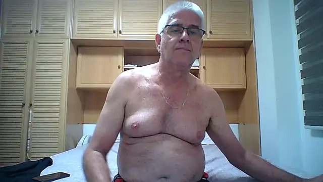 OperaticOmen Live XXX-chat