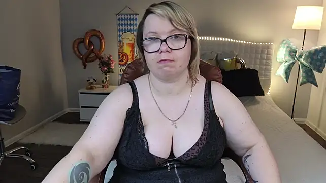 BonnnyBoobsy Live XXX-chat