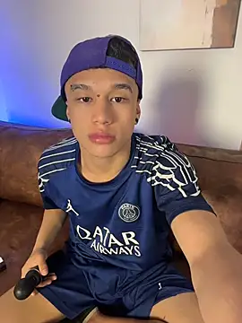 Dominik_Souza Live XXX-chat