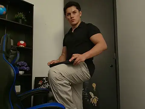 Chat +18 de Erick_Wallace ao vivo